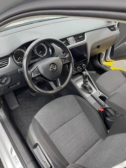 Škoda Octavia Combi 2.0 TDi 110 kW DSG SOLEIL FullLedOdpočet - 13