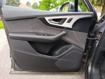 Audi Q7 3.0TDI 200kW/272PS, Quattro, Nočné videnie, S-Line - 13