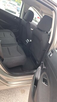 PEUGEOT 308 SW 1 6 HDI - 13