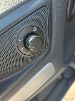 Škoda octavia combi 4x4 2,0 TDI CR - 13