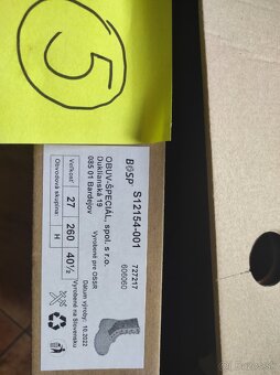 Vojenska obuv kanady - 13