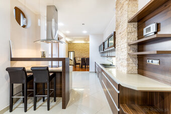 Na prenájom 5 izbový byt - Košice, Slovenského ulica - 13