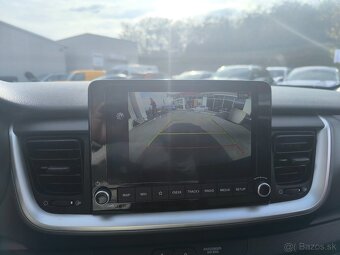 Kia Stonic 1.2 DPi 58 kW M5 MY25 Silver + Silver pack - 13