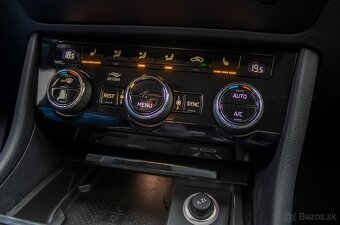 Škoda Superb Combi 2.0TDI DSG automat - 13