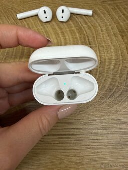 Apple AirPods 1 - 13