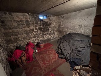 DOM NA ZÁHORÍ - 13