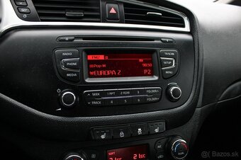 Kia Ceed 1.4 CRDi Silver - 13