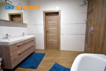 Znížená cena PREDAJ Zariadený  rodinný dom Diaková - 13