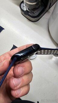 Apple Watch 7 black 45mm - čítaj popis, drobná chyba - 13