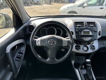 Toyota RAV4 2.2 D-4D 180 X+ - 13