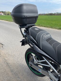 Yamaha FZ6 Fazer - 13