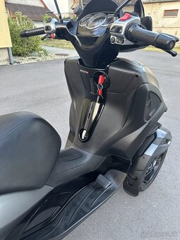 Piaggio MP3 300 yourban - 13