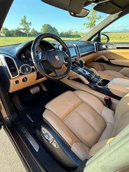 Porsche Cayenne S 4.2 V8 Diesel - 13