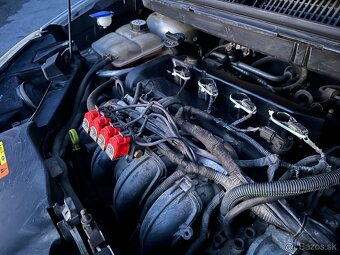 Ford Focus C-MAX 2007 1.8 Duratec 92kw benzin + LPG - 13