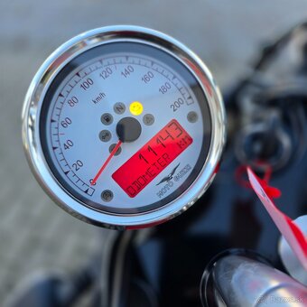 MotoGuzzi V9 Bobber 2018 výfuky Zard + doplnky + tlmiče YSS - 13