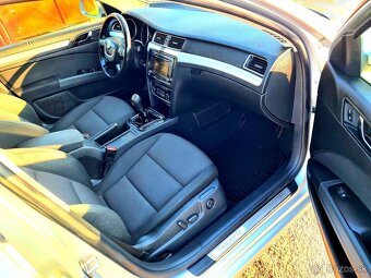 Škoda Superb 2 Combi 2,0TDI 103KW Elegance - 13