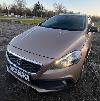 Volvo V40D CC - 13