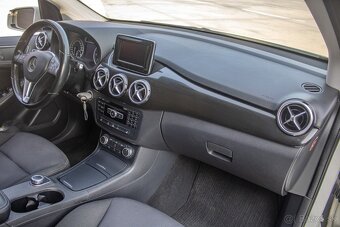 Mercedes-Benz B trieda 180 CDI A/T - 13