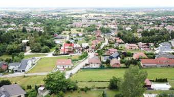 Nádherný pozemok 632 m2 s výhľadom na Alpy Marianka - 13