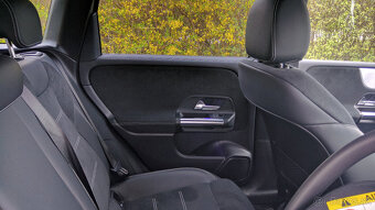 Mercedes-Benz B 180d A/T - 13