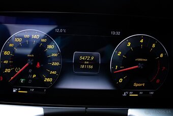 Mercedes-Benz E 300 Coupé - 13