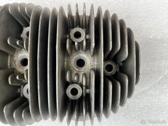 Hlavy valcov z motora Jawa 350 model Panelka/Športka - 13