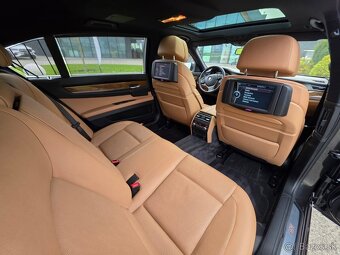BMW 750XD LONG 4.4i 300 kw - 402 HP Nová STK/EK - 13