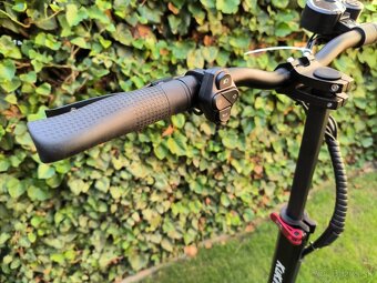 Kukirin M4 Max 2025 18 Ah 800 W - ZARUKA - 13