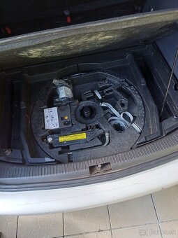 VW TOURAN - 13