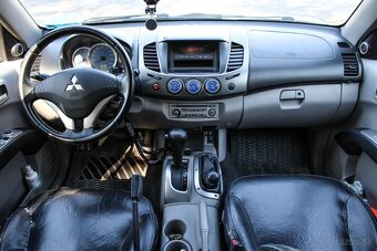 Mitsubishi L200 2.5 DI-D Double Cab A/T 4x4 - 13