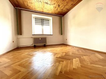 Prenájom : 3-izbový byt s krásnym výhľadom a príjemným okolí - 13
