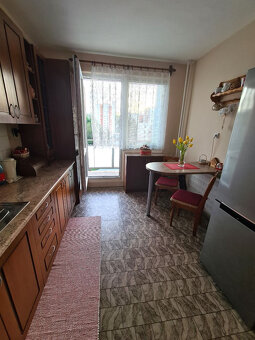 3-izbový byt, 70 m2 plus lodžia s krásnym výhľadom - 13