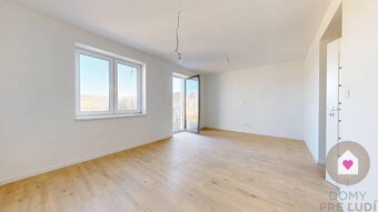 4-IZBOVÝ RD S TEPEL. ČERPADLOM A ROHOVÝM POZEMKOM - 13