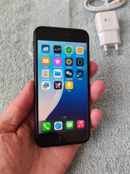 Apple iphone SE 2020 64GB Black - 13