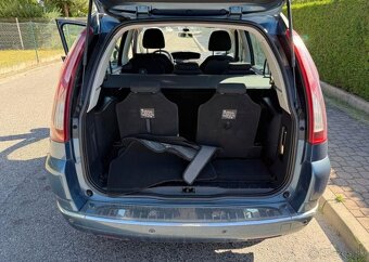 Citroën C4 Picasso 1,6i klima , 7 Míst benzín manuál 88 kw - 13