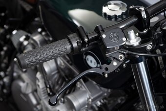 Suzuki GS 500 1979 - 13