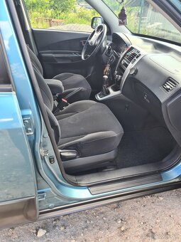 Hyundai TUCSON 2.0 benzín 4x4 165 000km - 13