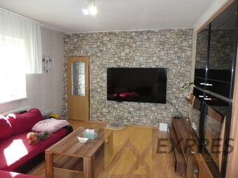 RK EXPRES - rodinný dom v Ráztočne, okres Prievidza. - 13