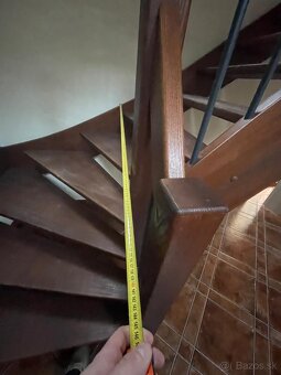 Masívne drevené schody - 13