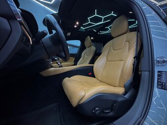 Volvo V90 Cross Country T6 AWD PRO - 13