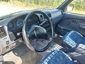 TOYOTA HILUX 3-STRANNÝ VYKLÁPAČ - 13