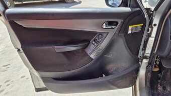 Citroen C4 Picasso 1,6HDI 82kw kód motora: 9HR - 13