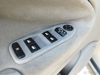 Citroen C 5 kombi 1,6 HDI diesel ťažné - 13
