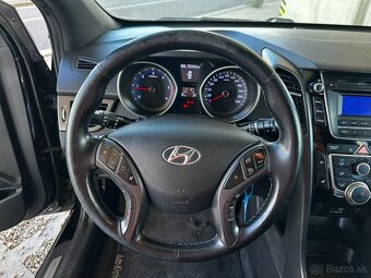 Hyundai i30 Kombi 1.6 CRDi - 13