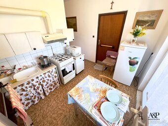 NA PREDAJ 2 IZB. BYT S LOGGIOU, 64M2, SOTINSKÁ UL., SENICA - 13