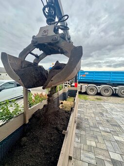 Zemné práce, odvoz odpadu, predaj kameniva - 13