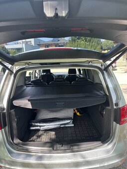 VW Sharan - 13
