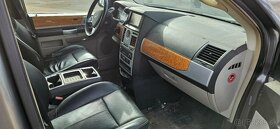 Chrysler Grand Voyager limited - 13