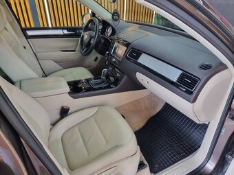 Volkswagen Touareg II 3.0 V6 TDI 240k - 13
