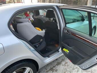 Predám Škoda Superb 1.8 TSI, 4x4 Elegance - 13